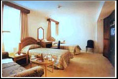 Grand Seasons Hotel room 2